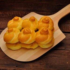 #115 Large Potato Knot Roll