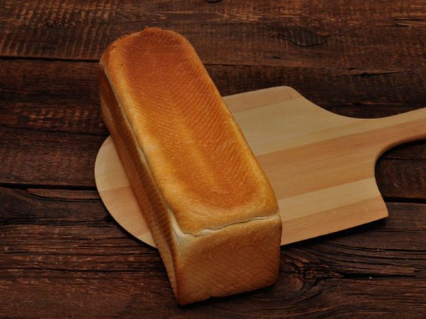 #116 Pullman White (sliced/whole)